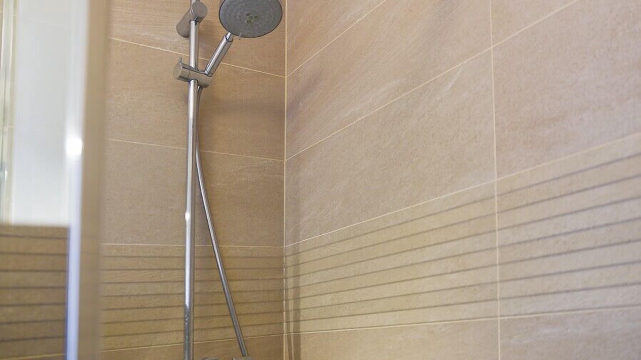 Photo of Bathroom in Le Kremlin-Bicetre
