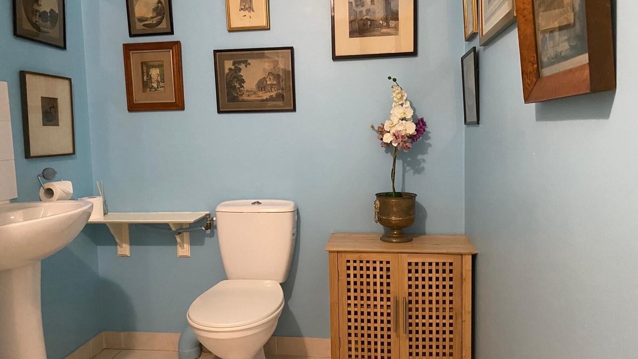 Photo of Bathroom in Tourbes