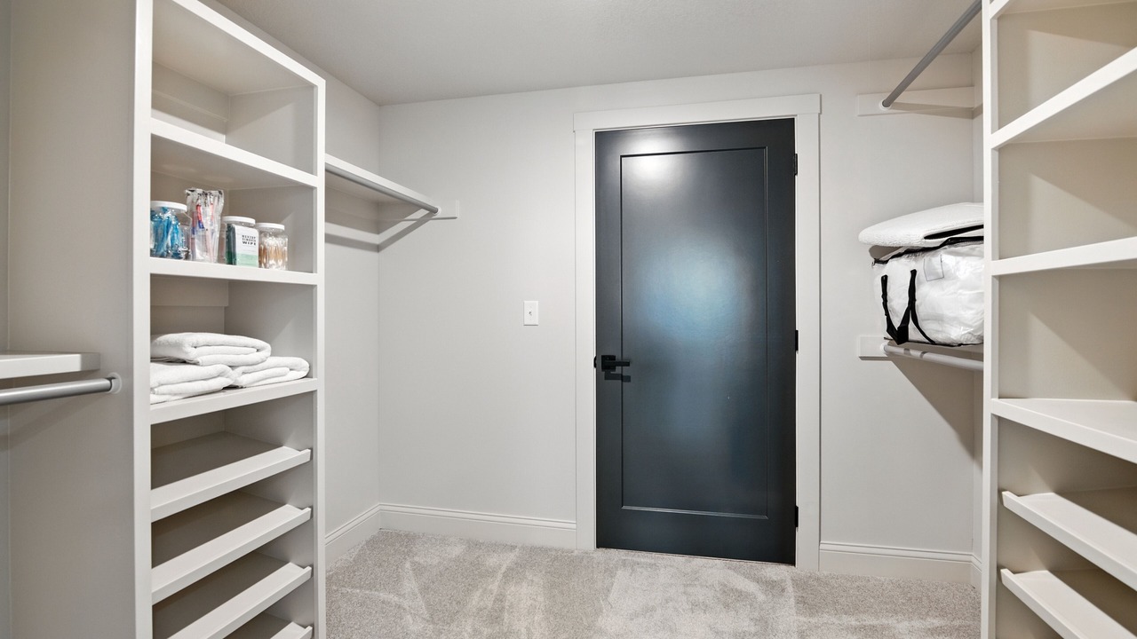 Photo of Bedroom in Lawrence