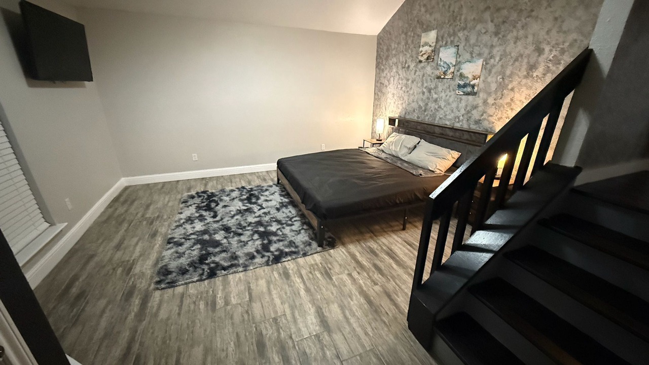 Photo of Bedroom in Meadows Place