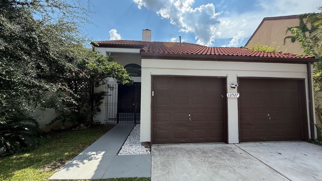 Photo of Outdoor in Meadows Place