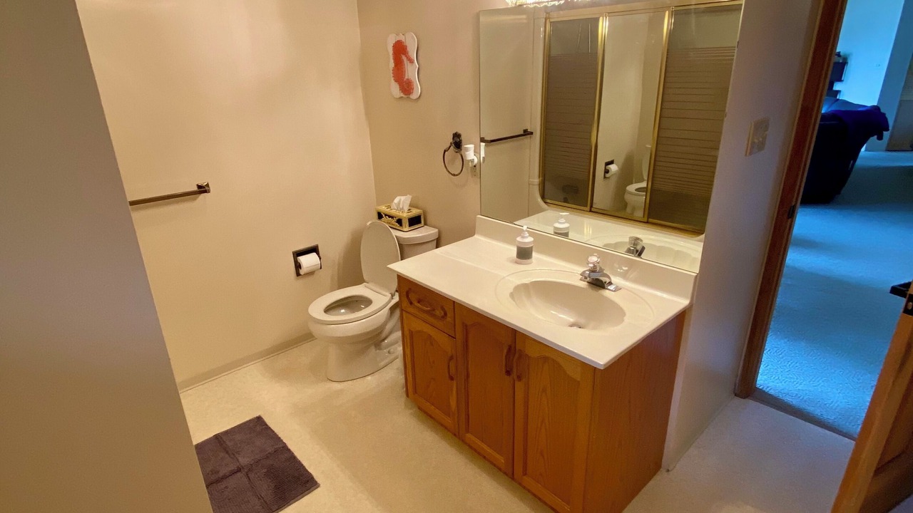Photo of Bathroom in Kaministiquia