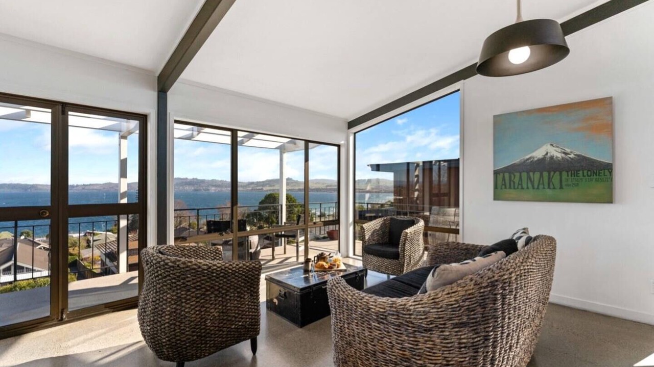 Photo of Livingroom in Hilltop