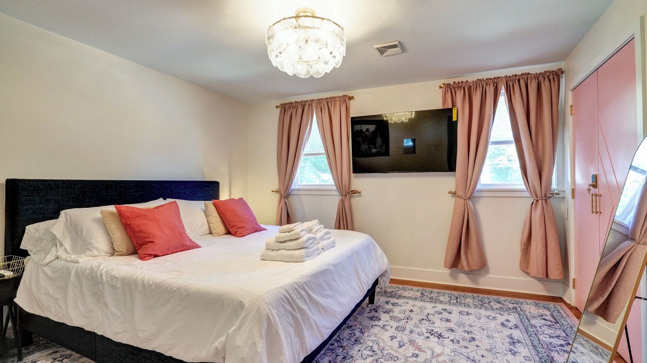 Photo of Bedroom in Phoenixville