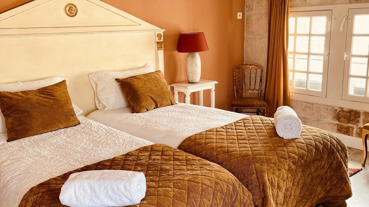 Photo of Bedroom in Aigues-Mortes Medieval City