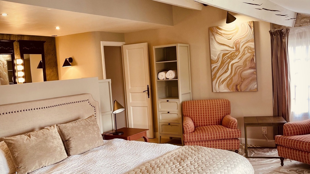 Photo of Bedroom in Aigues-Mortes Medieval City