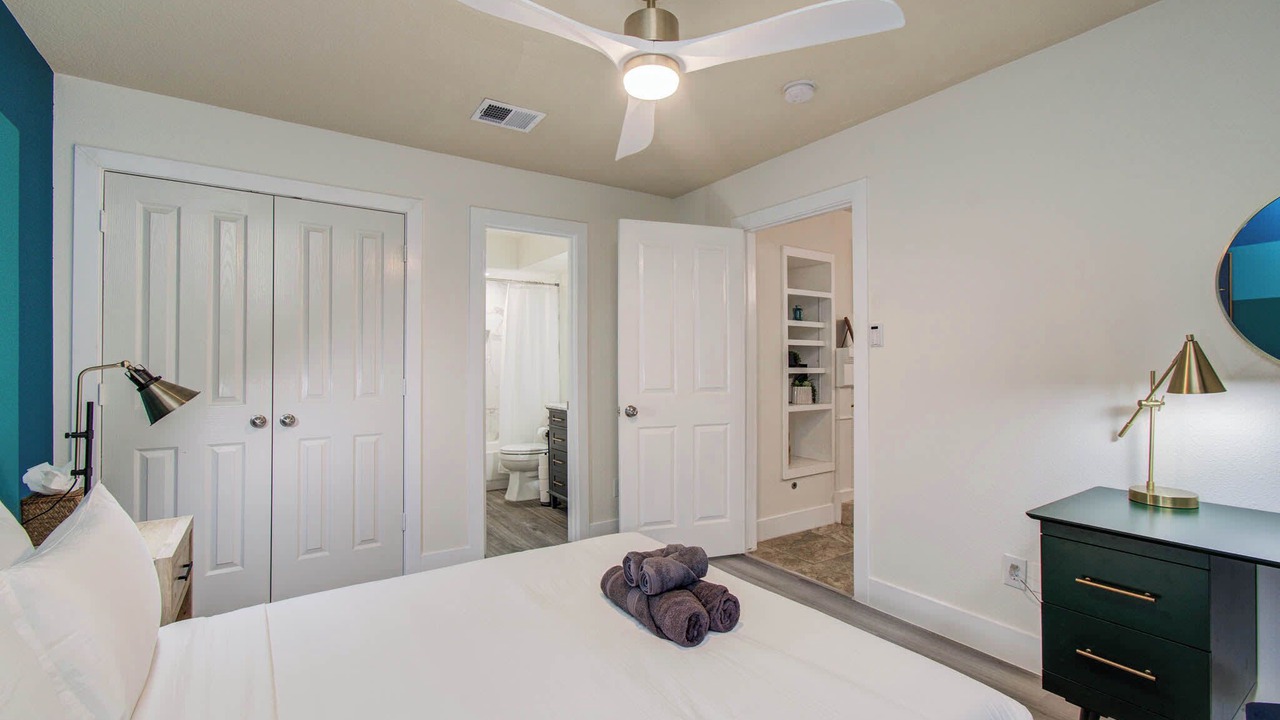 Photo of Bedroom in Alden Bridge