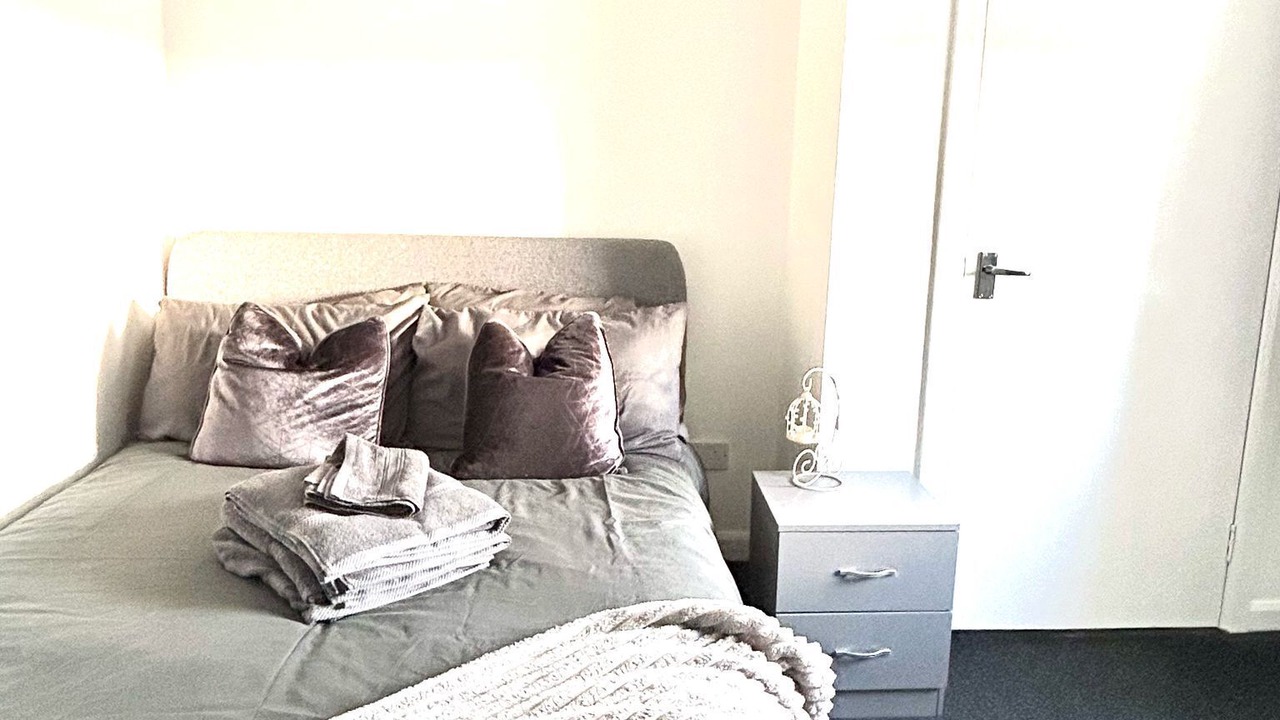 Photo of Bedroom in Shotts