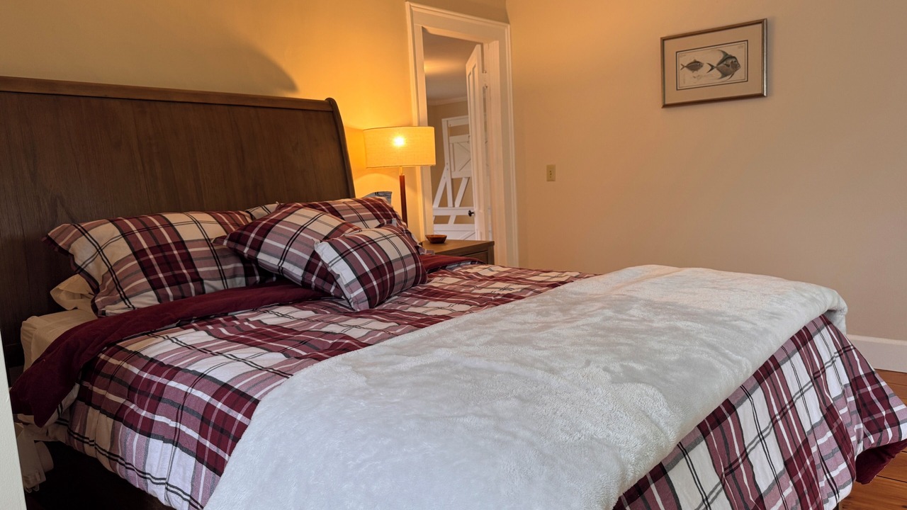 Photo of Bedroom in Lanesborough