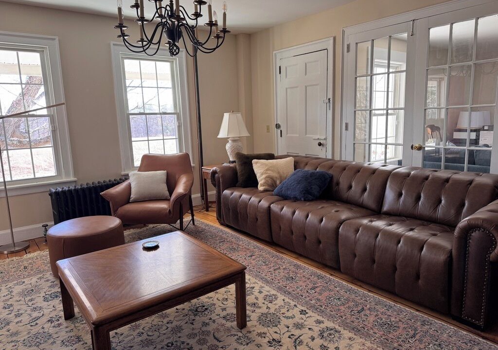 Photo of Livingroom in Lanesborough