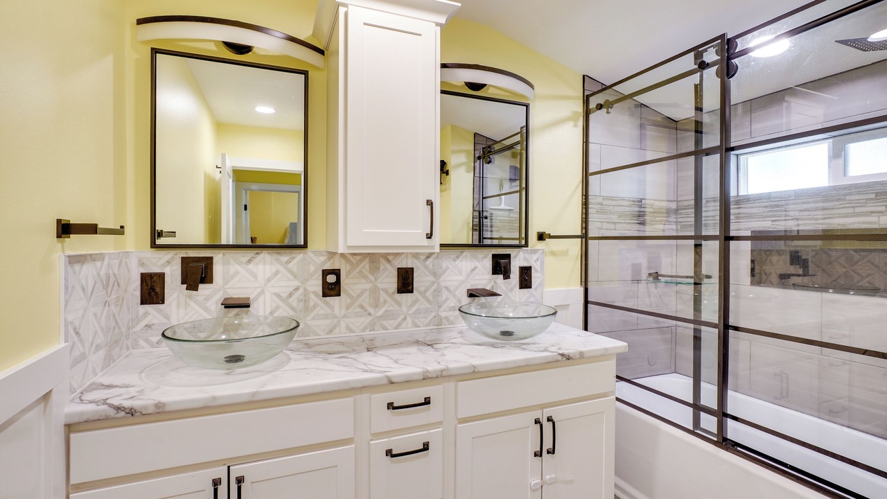 Photo of Bathroom in Tumtum