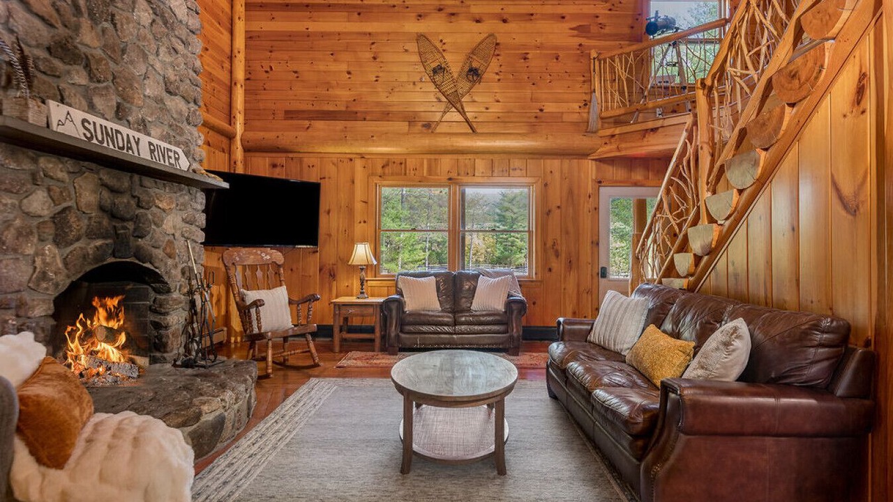 Photo of Livingroom in Bethel