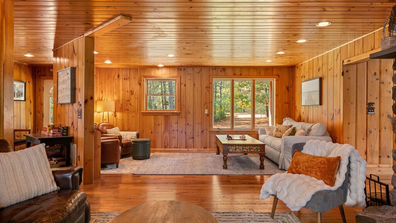 Photo of Livingroom in Bethel