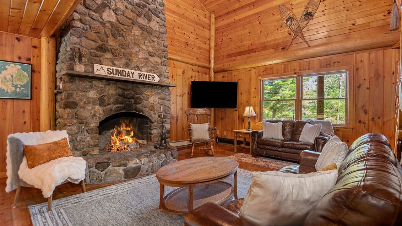 Photo of Livingroom in Bethel