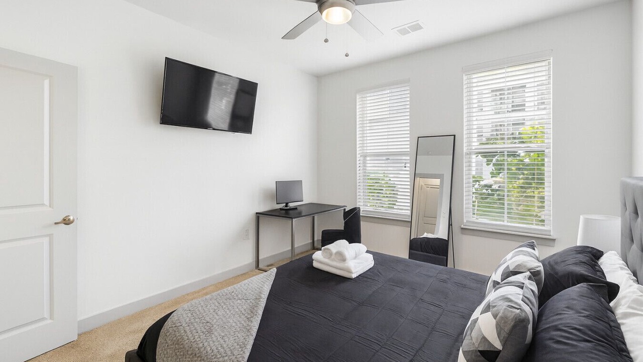 Photo of Bedroom in Forest Park
