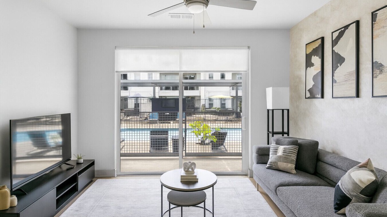 Photo of Livingroom in Forest Park