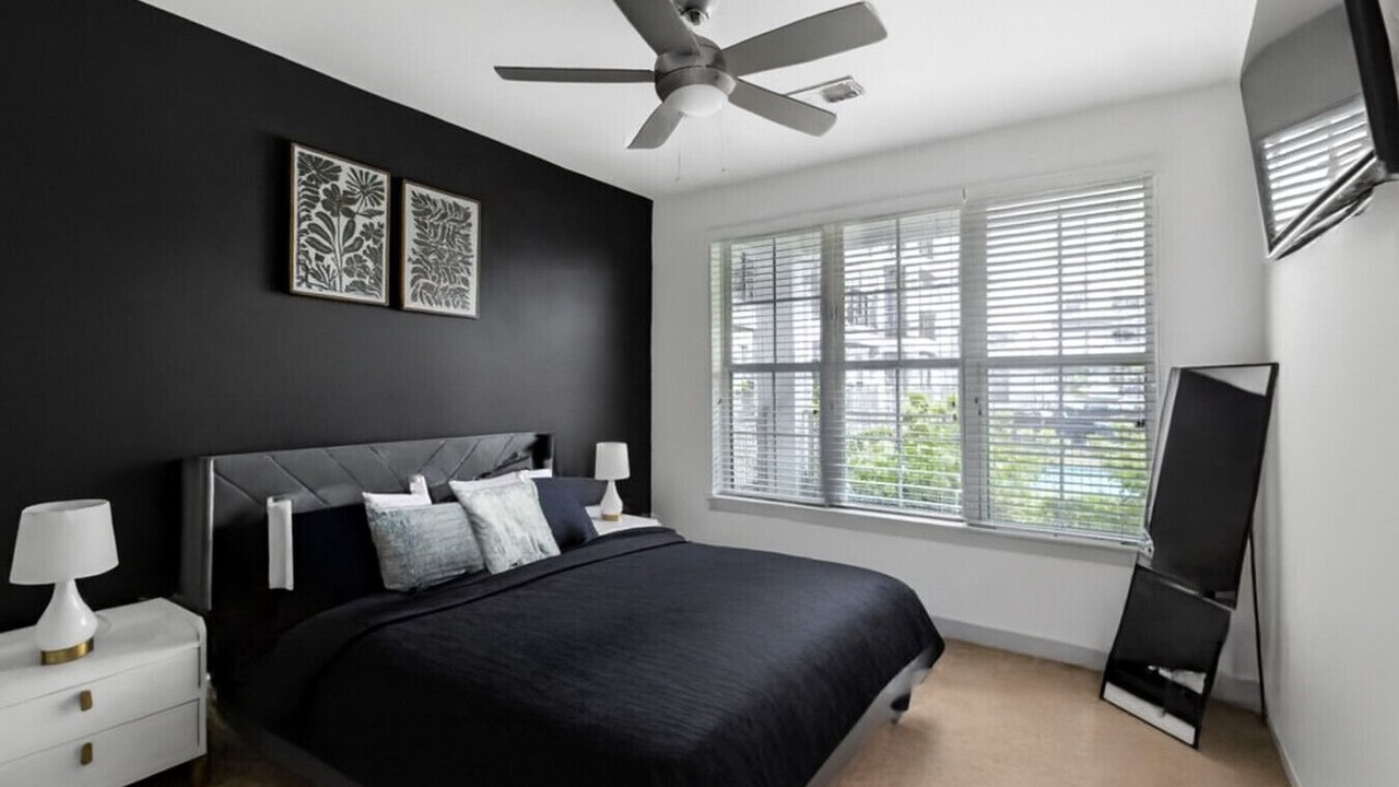 Photo of Bedroom in Forest Park