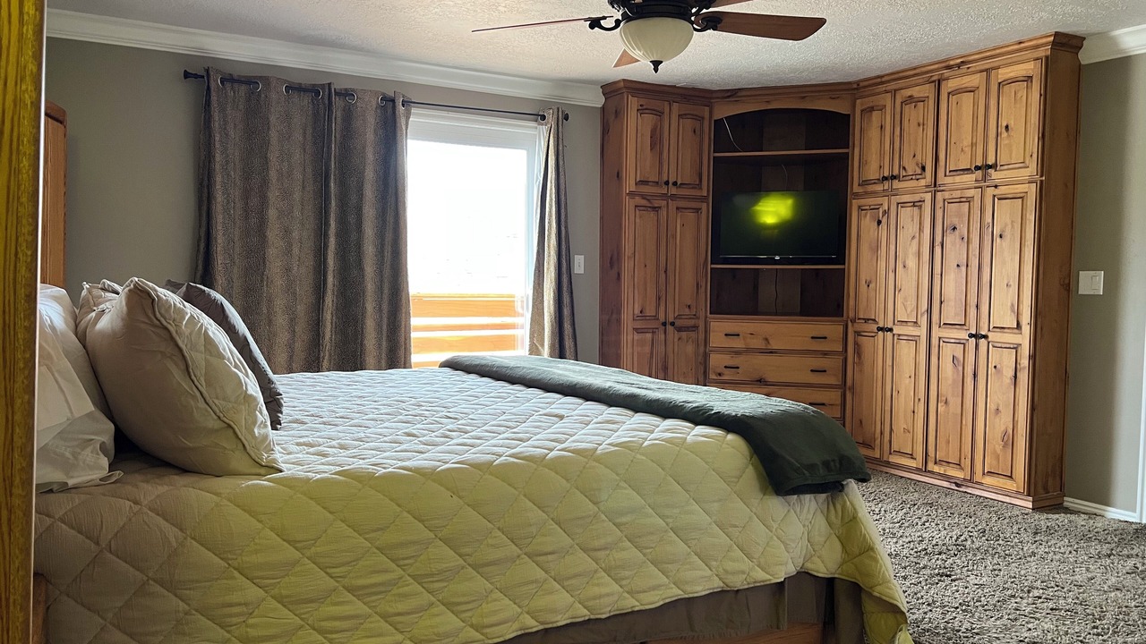 Photo of Bedroom in West Bountiful
