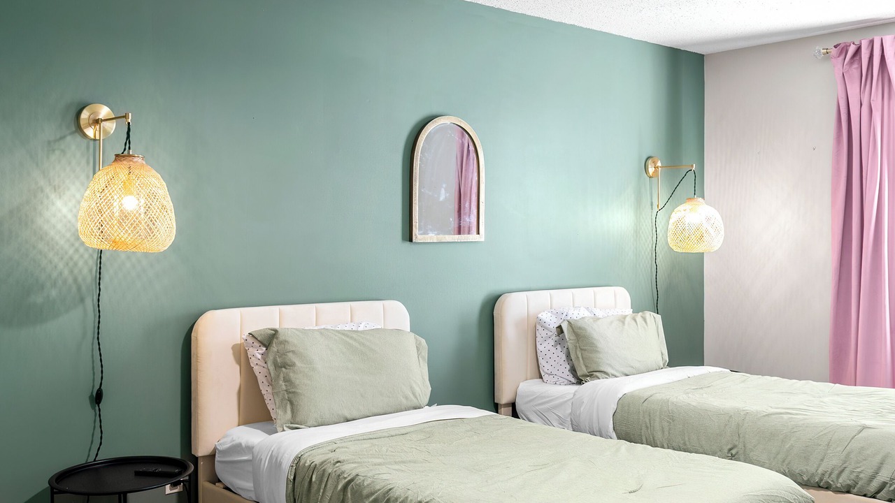 Photo of Others in Hoover