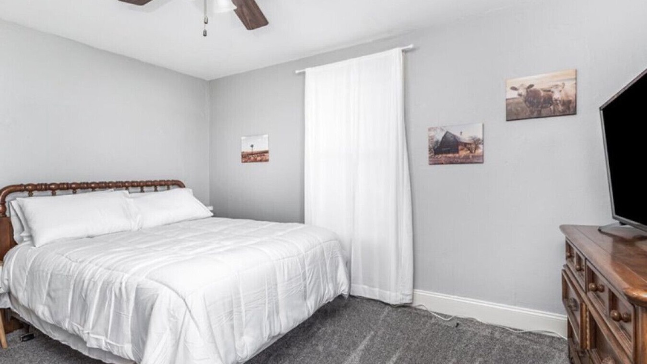 Photo of Bedroom in Shullsburg