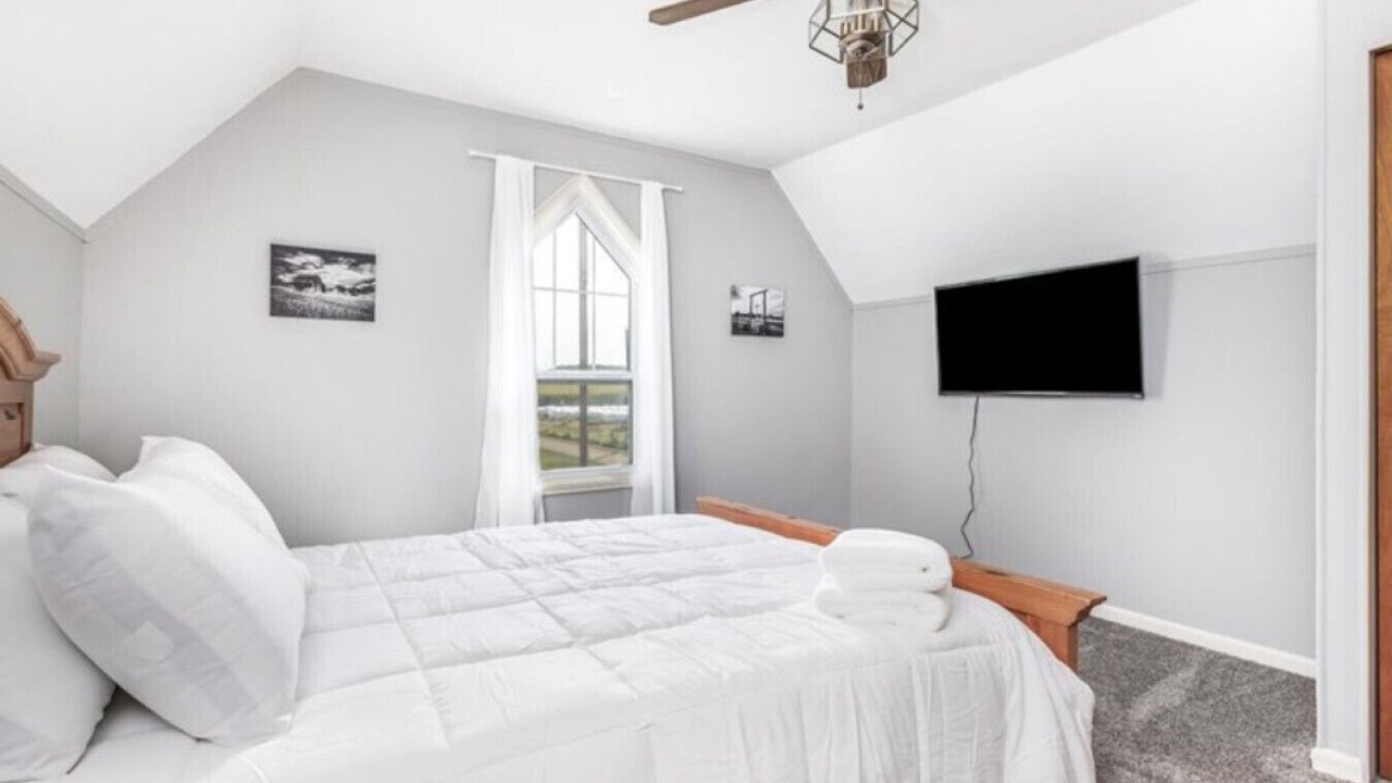 Photo of Bedroom in Shullsburg