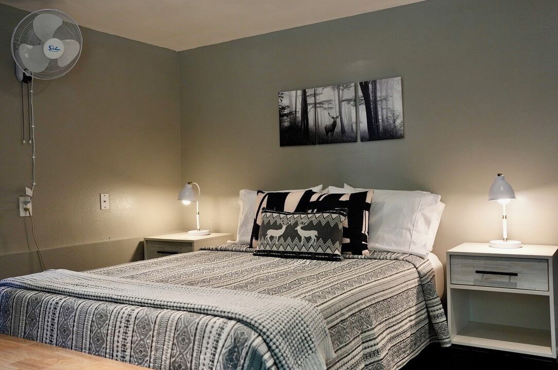 Photo of Bedroom in Idyllwild