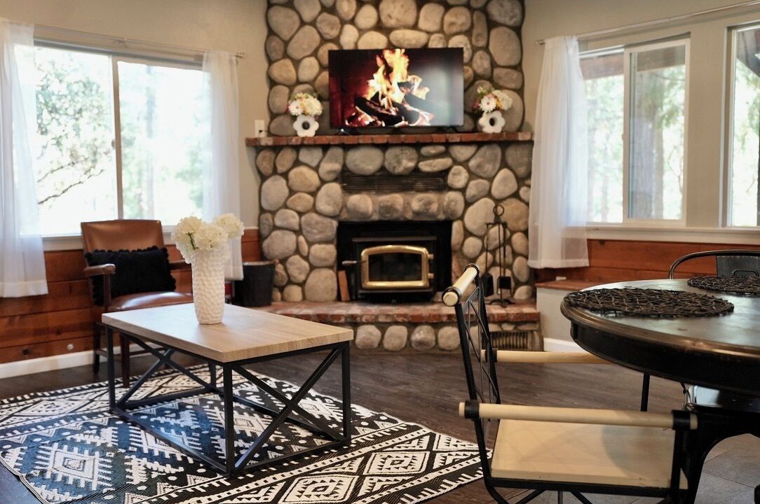 Photo of Others in Idyllwild