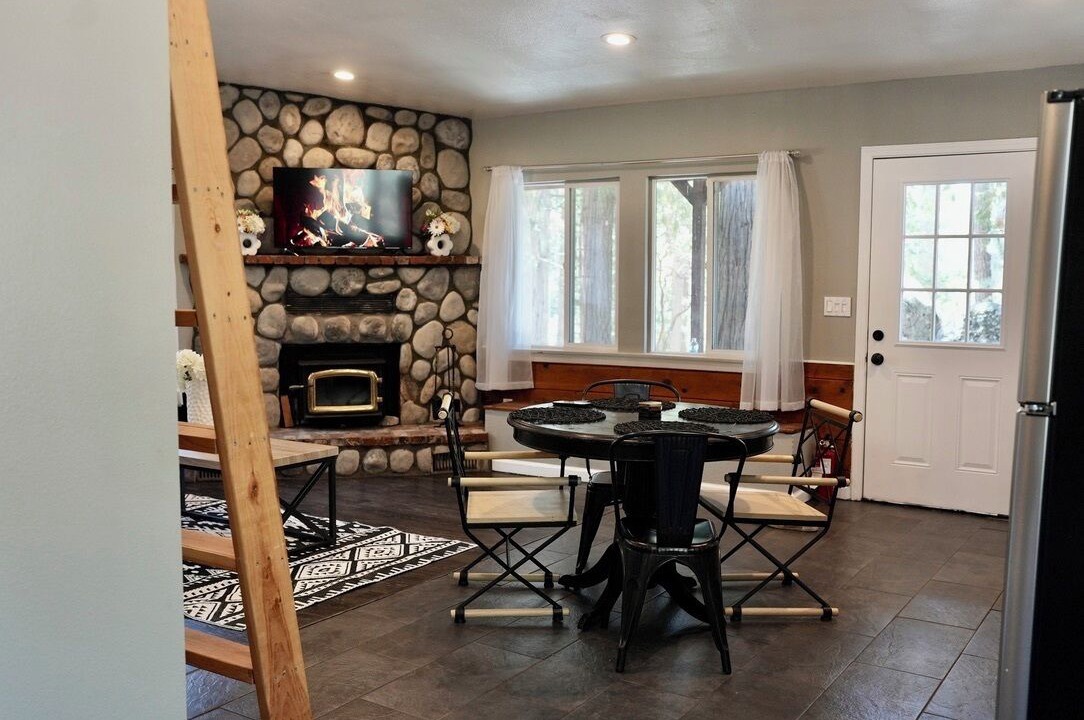 Photo of Others in Idyllwild