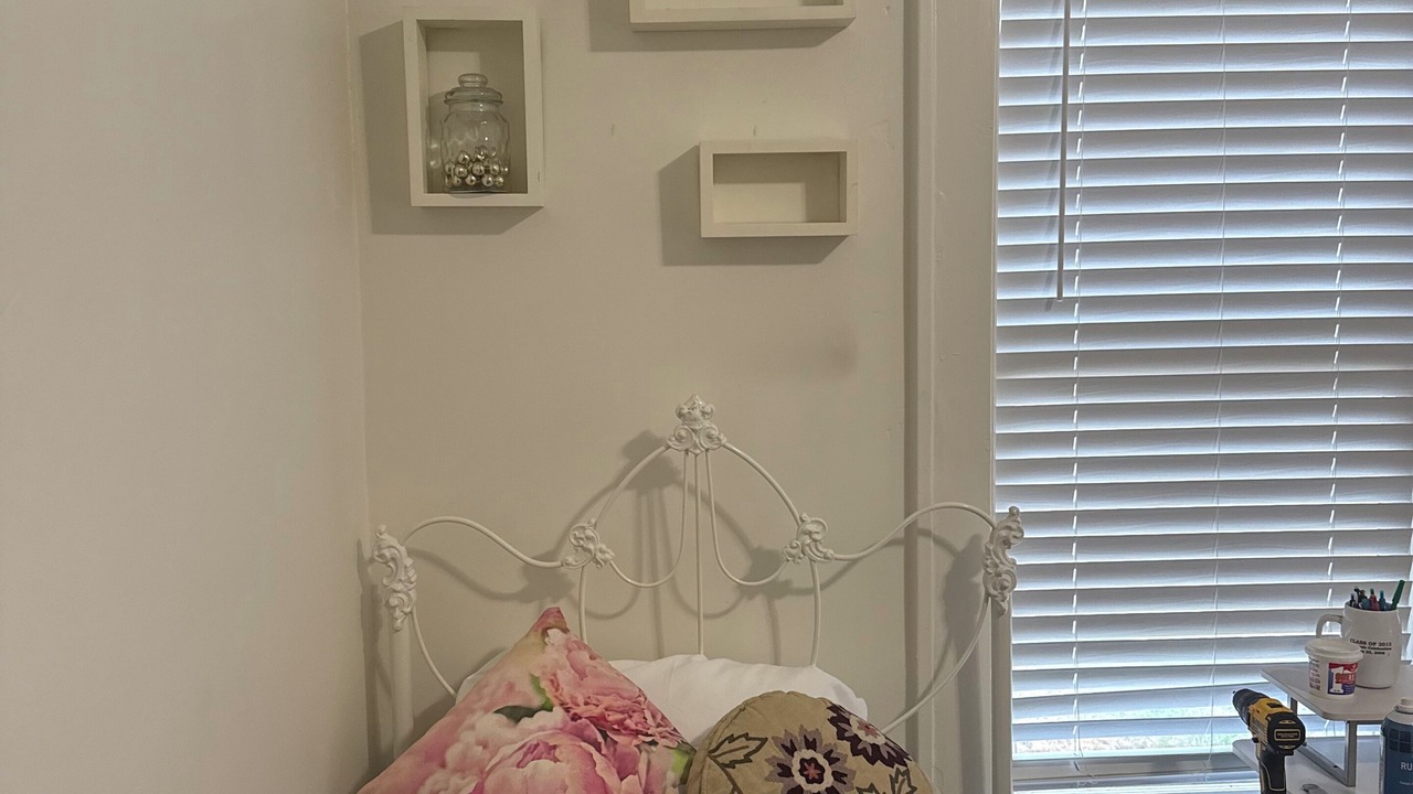 Photo of Bedroom in Central Gardens