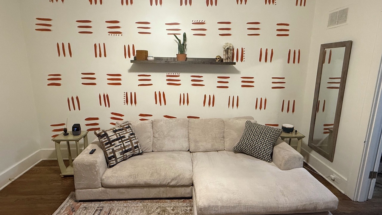 Photo of Livingroom in Central Gardens