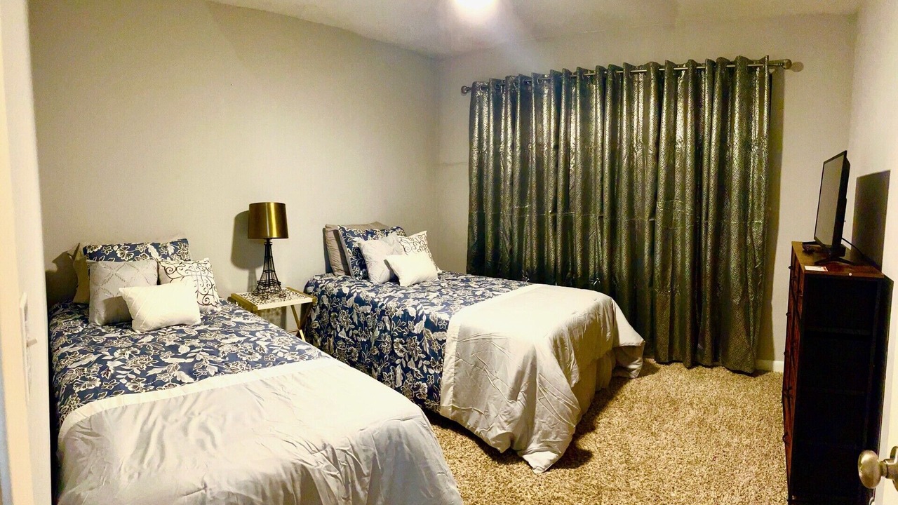 Photo of Bedroom in Shreveport