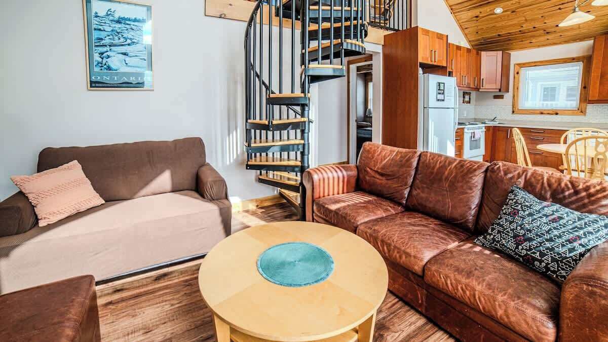 Photo of Livingroom in Muskoka Lakes