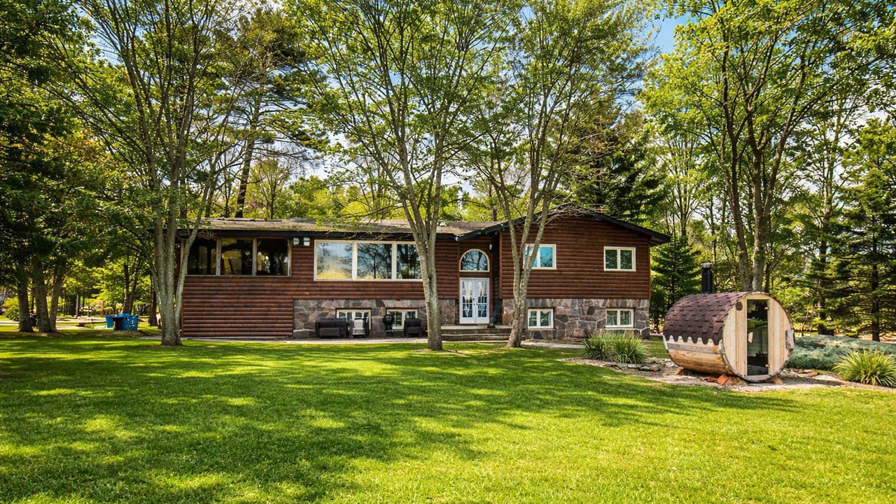 Photo of Outdoor in Carling