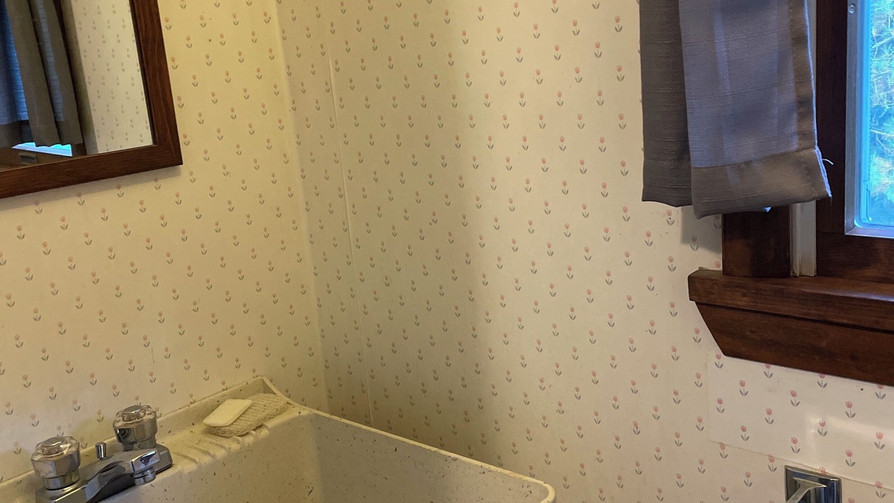 Photo of Bathroom in Bakersfield
