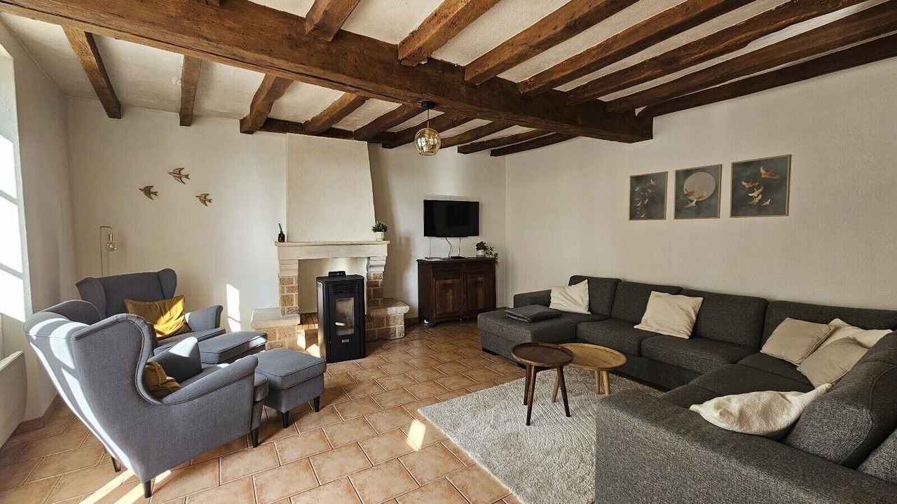 Photo of Livingroom in Lureuil