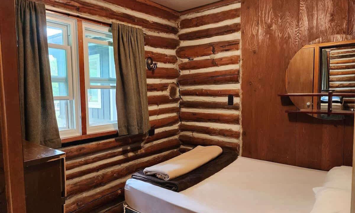 Photo of Bedroom in Rosedale