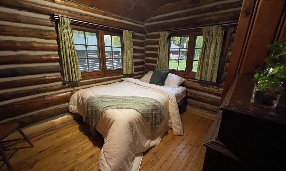 Photo of Bedroom in Rosedale