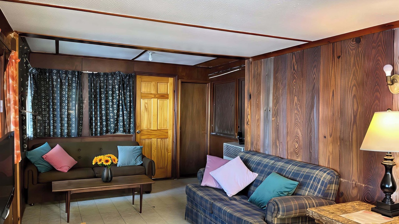 Photo of Livingroom in Rosedale