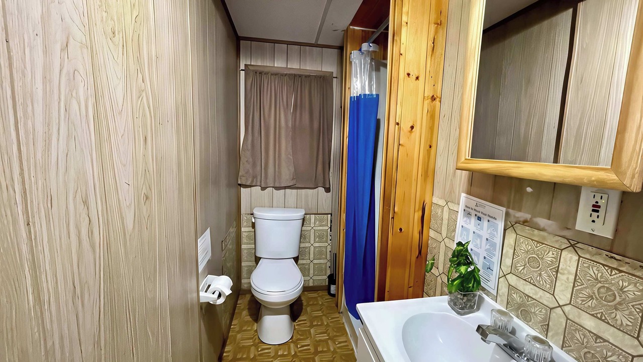 Photo of Bathroom in Rosedale
