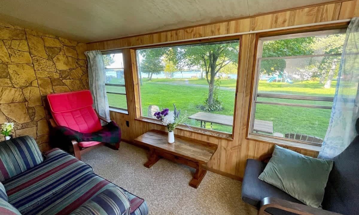 Photo of Livingroom in Rosedale