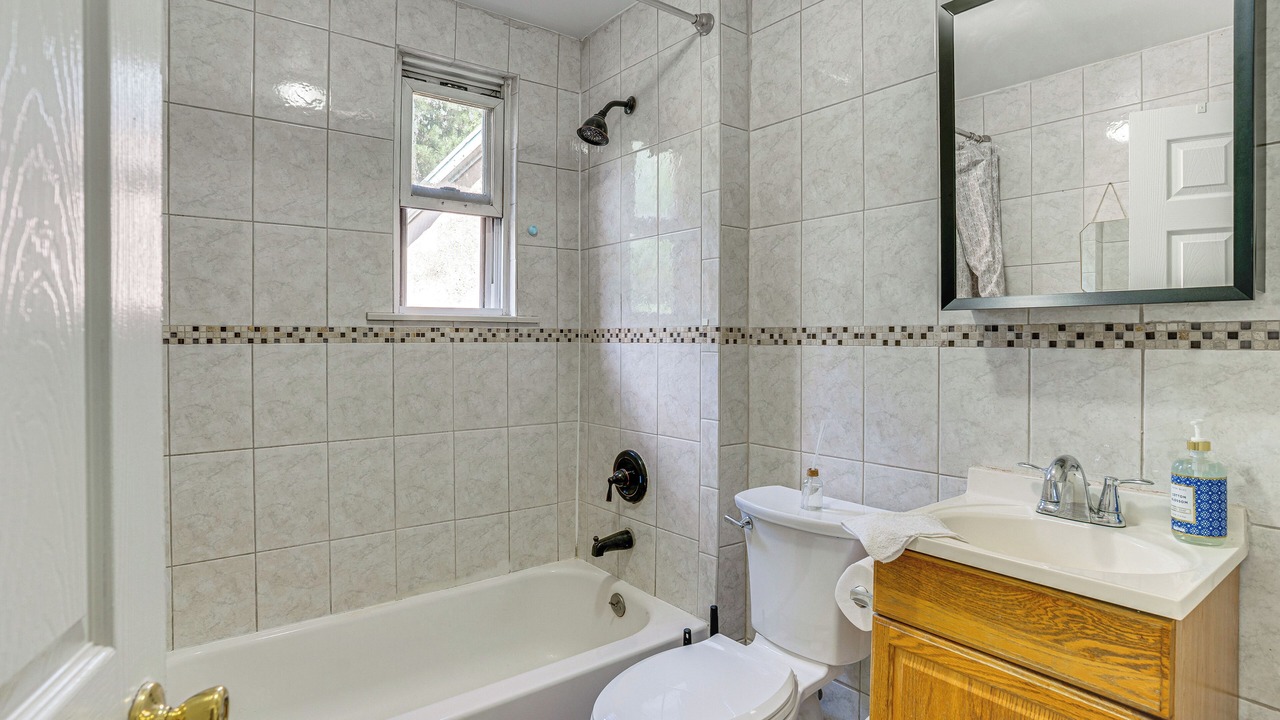 Photo of Bathroom in Lodi