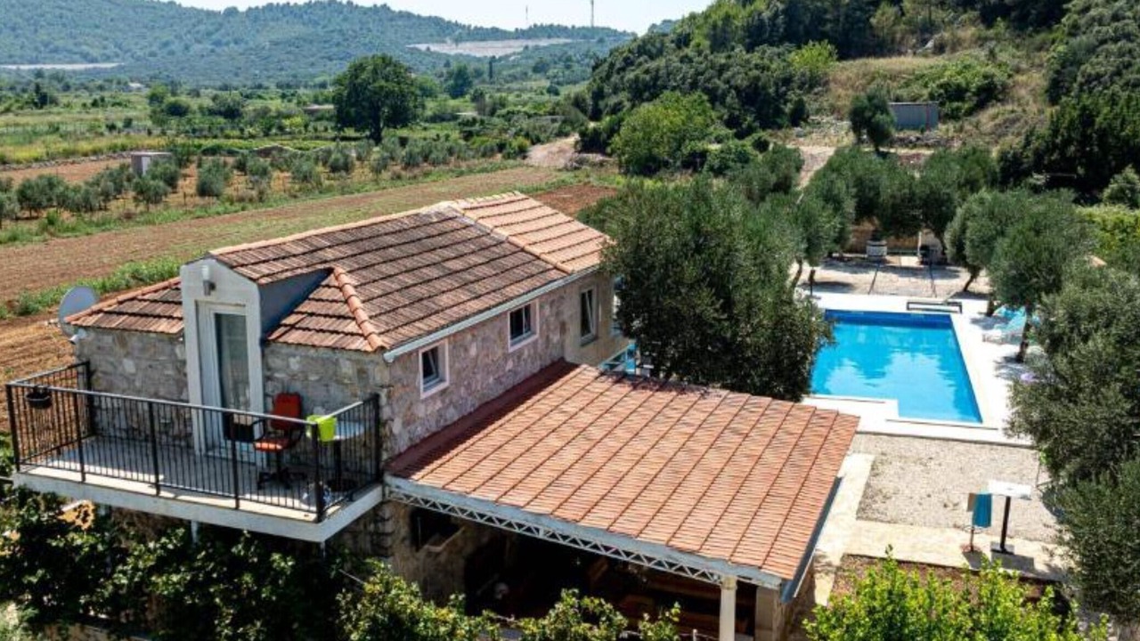 Photo of Outdoor in Kobas