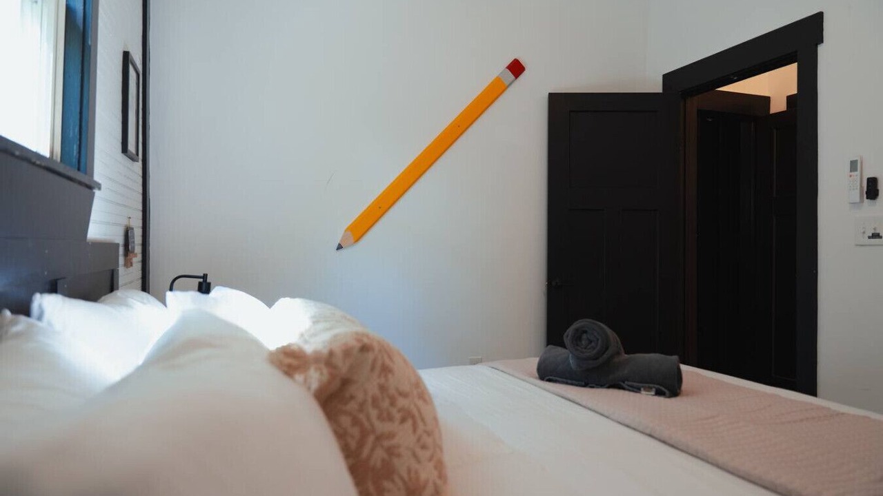 Photo of Bedroom in Linden
