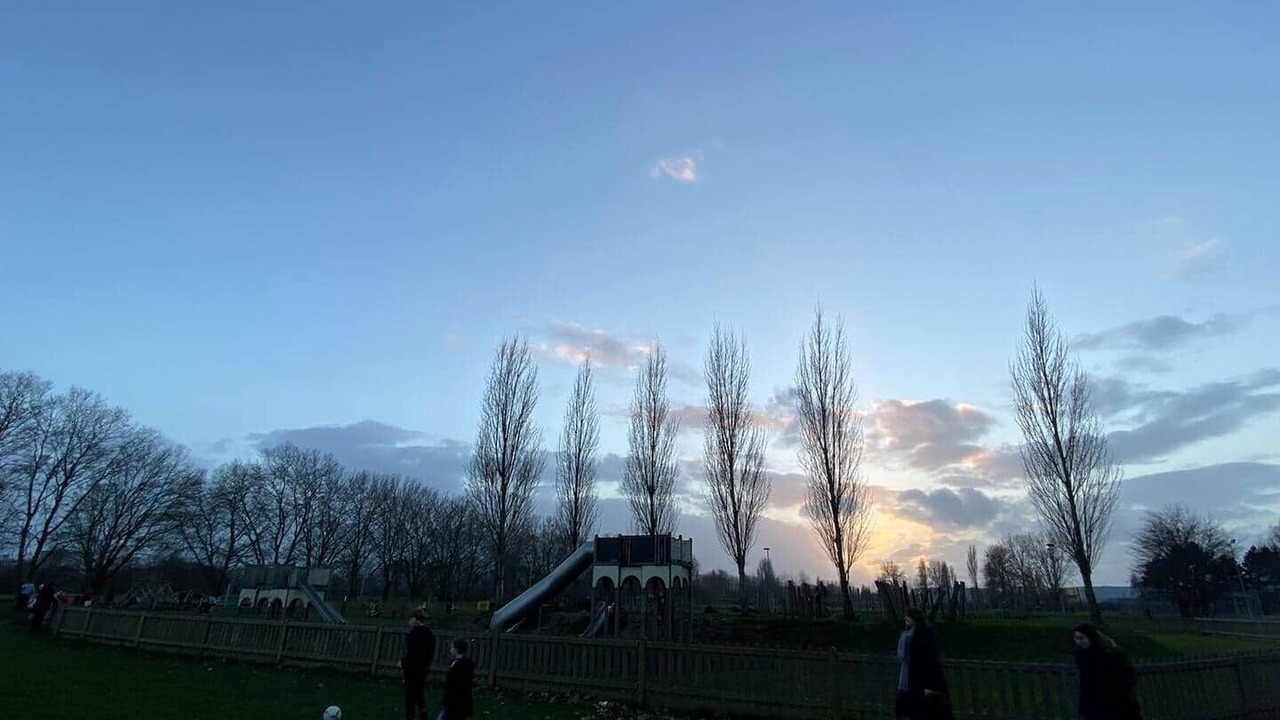 Photo of Others in Lea Bridge