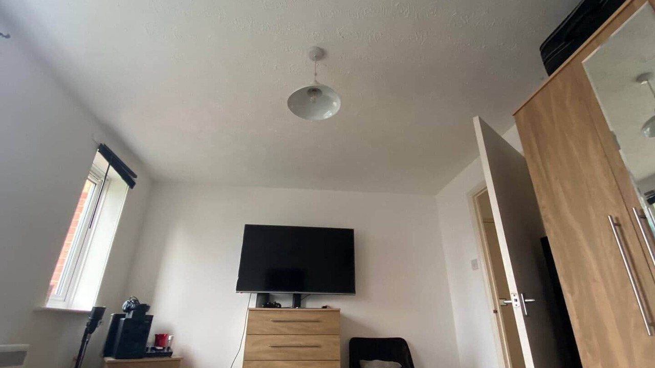 Photo of Others in Lea Bridge