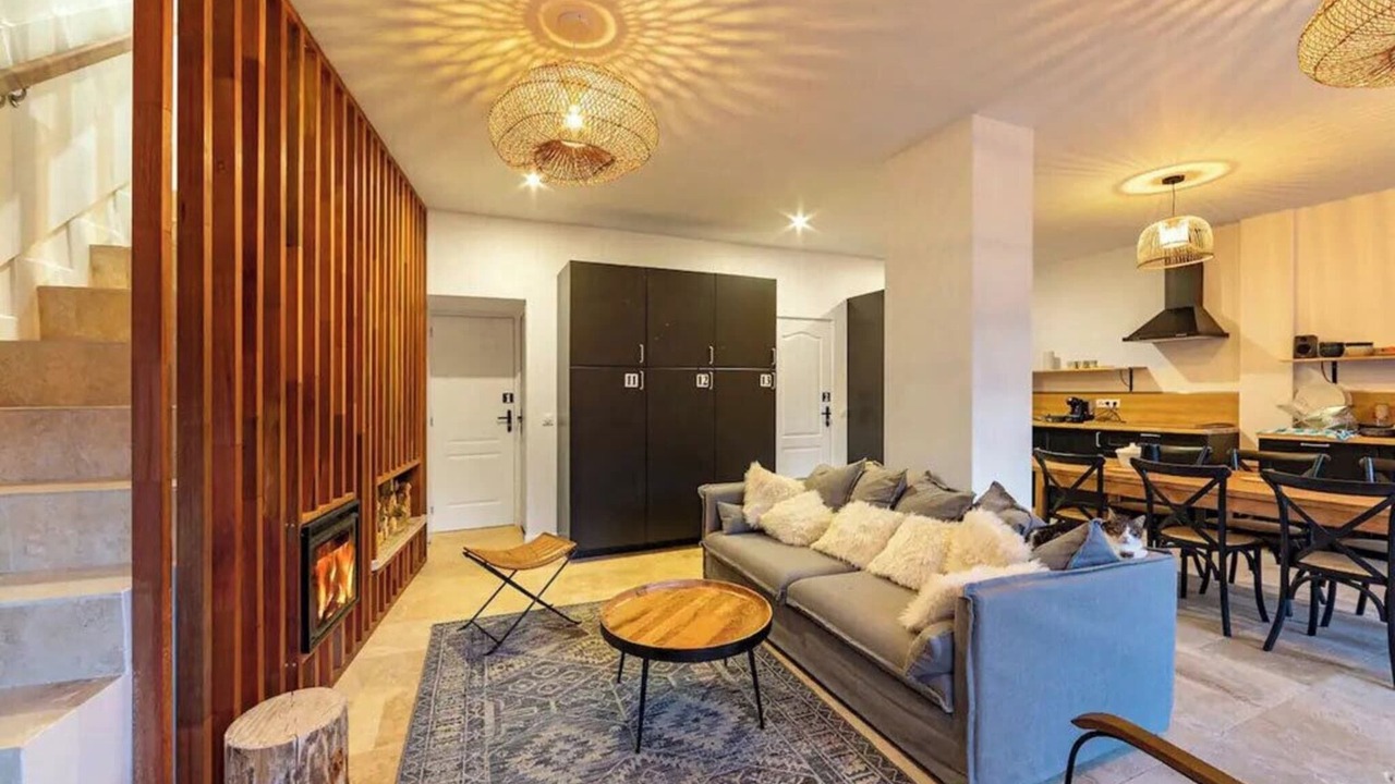 Photo of Livingroom in Rencurel