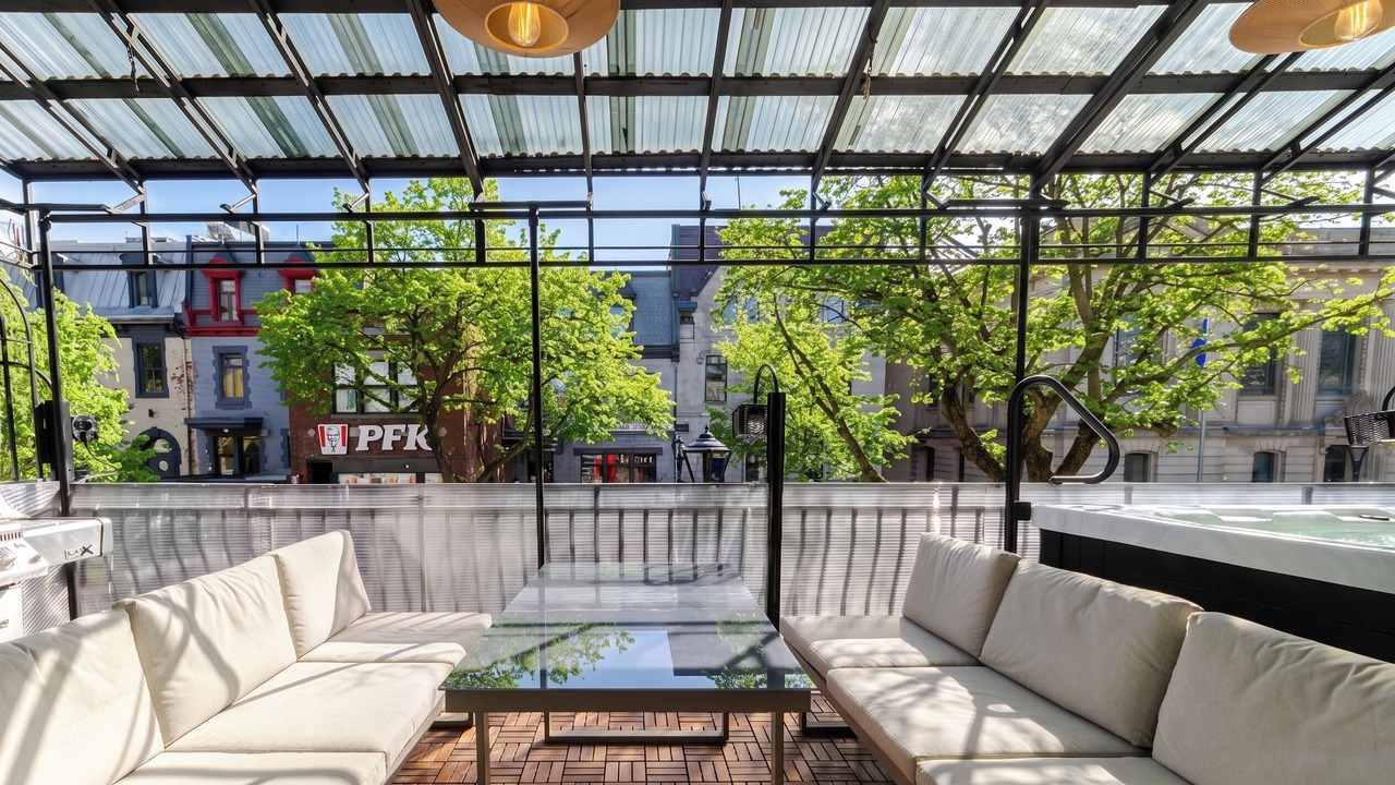 Photo of Patio Balcony in Latin Quarter