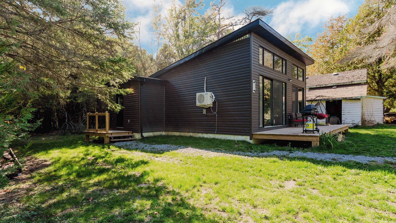 Photo of Outdoor in Lakefield