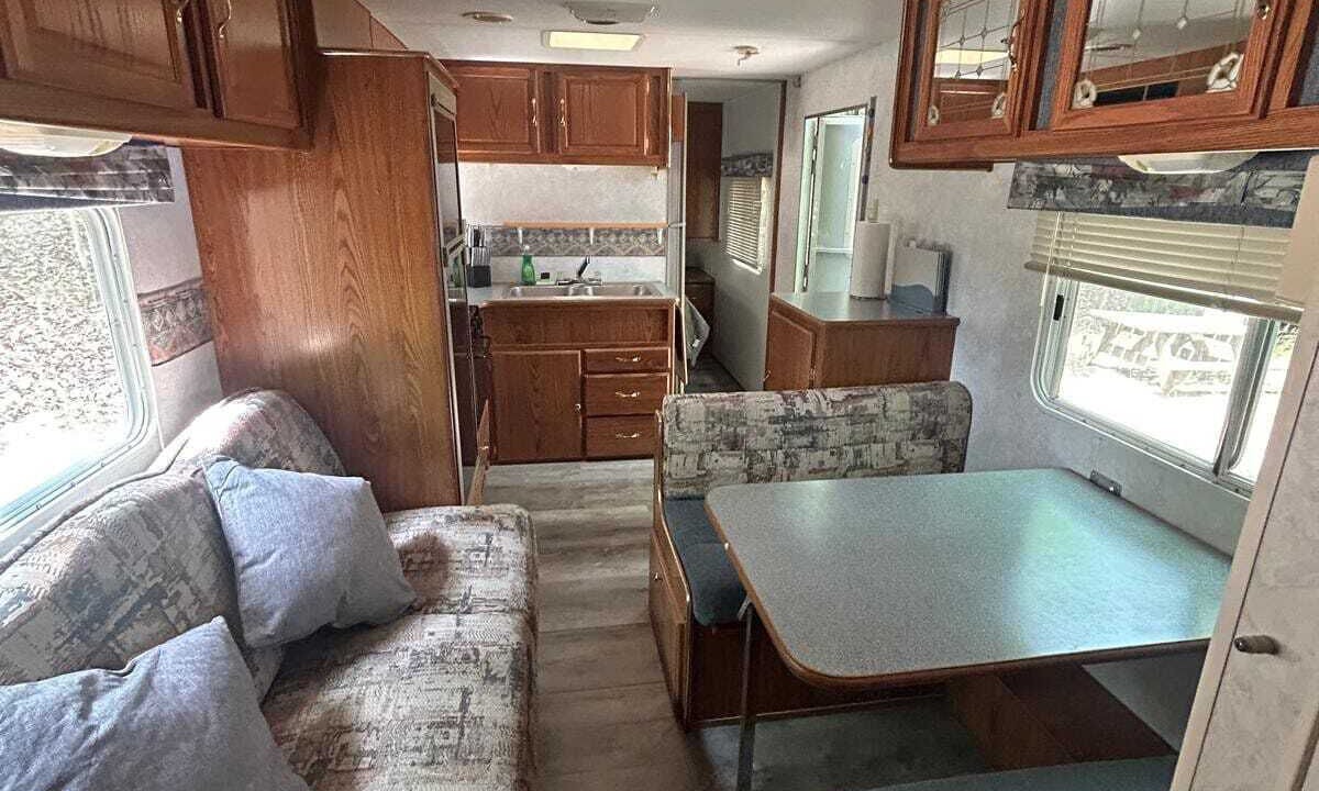 Photo of Livingroom in Parry Sound
