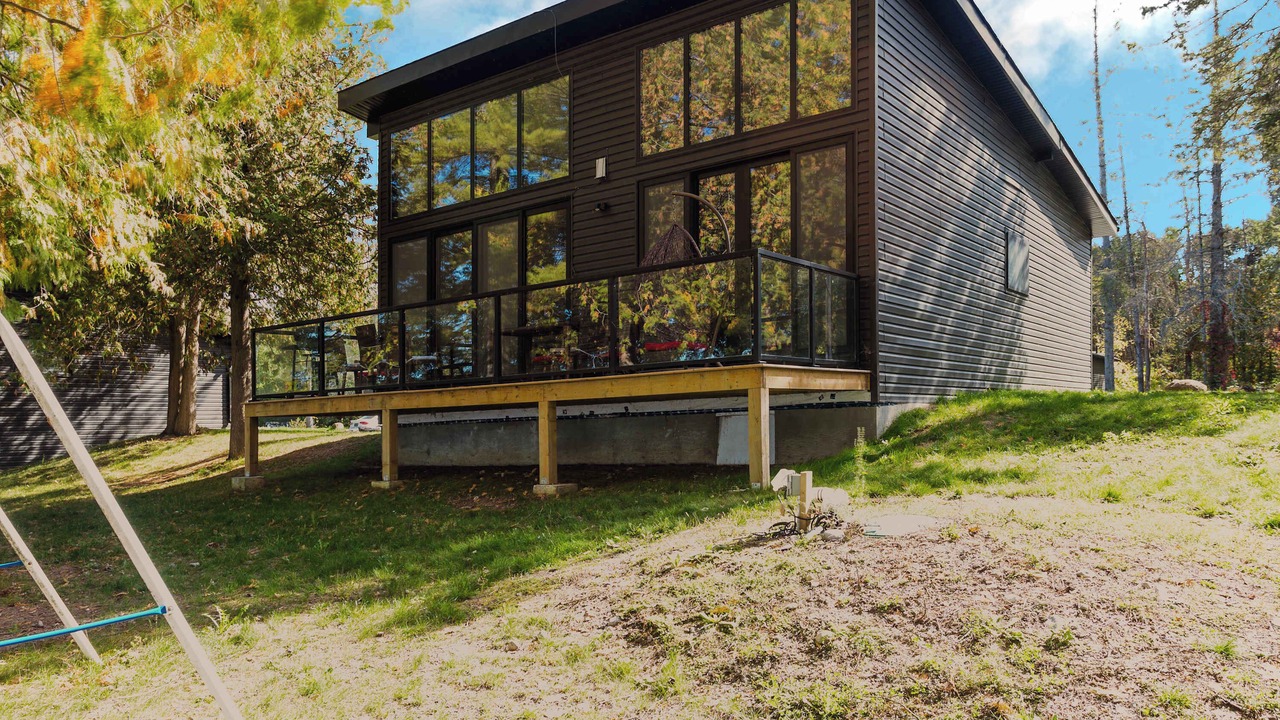 Photo of Outdoor in Lakefield